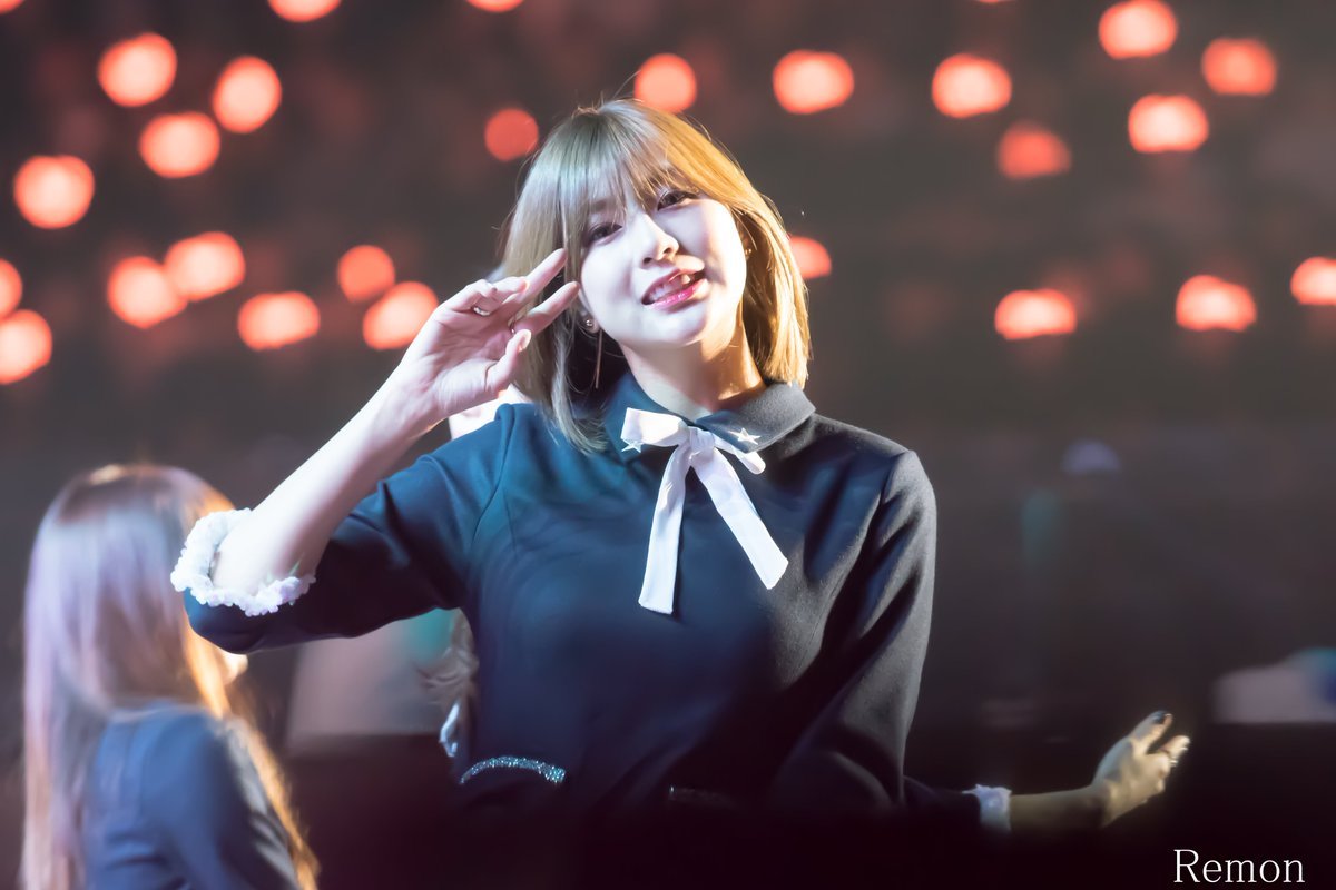 막내인듯 막내 아닌듯한 에이핑크 오하영.jpgif | 인스티즈