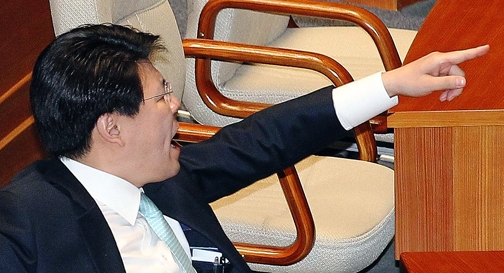 각종 삿대질(일명 : 너 고소!)짤 모음집.jpg | 인스티즈
