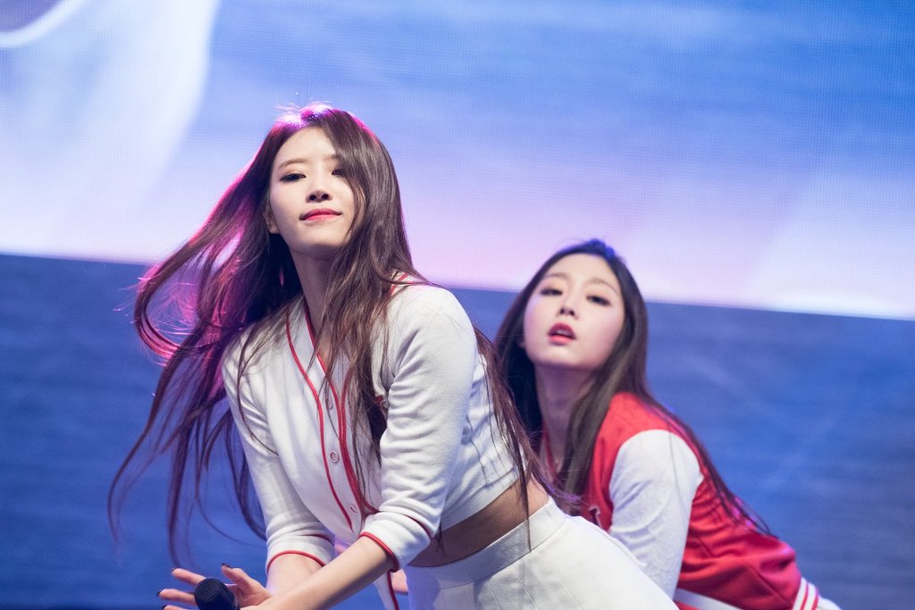 [러블리즈] 내가 제일 좋아하는 의상을 입어줘서 미주 | 인스티즈