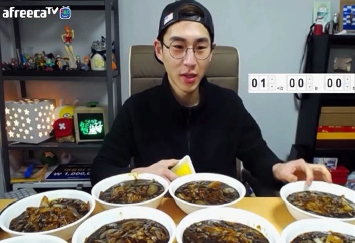 먹방 BJ 먹는양 3대천왕 | 인스티즈