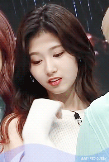 남친앞에서 방귀뀌었을때 트와이스 사나 .gif | 인스티즈