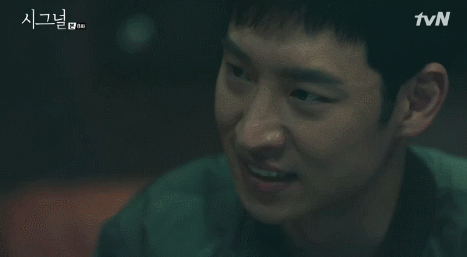 [시그널] 깐죽거리며 끌다가 본성나온 박해영(이제훈)ㄷㄷㄷ.gif | 인스티즈