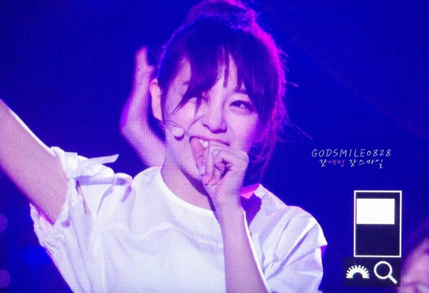 오늘자 부산콘서트 퀸세정 ㄷㄷ (ioi) | 인스티즈