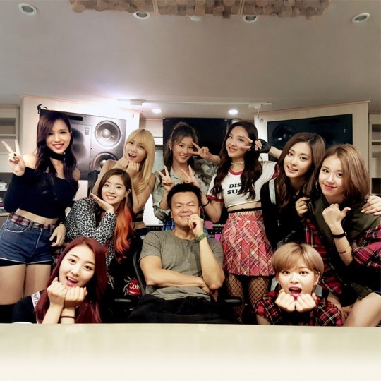 트와이스 새 앨범의 희귀 전설카드 .jpg | 인스티즈
