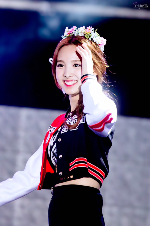 화관쓴 토끼 | 인스티즈