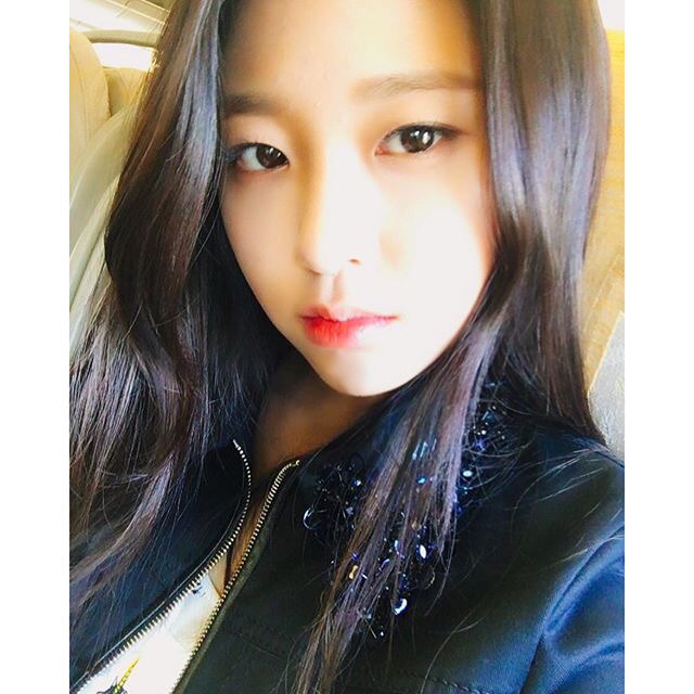 오랜만이에요! 1일 1설현 | 인스티즈