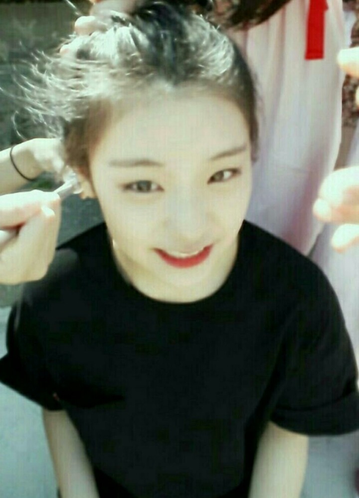 벌써부터 치열한 jyp 차기 걸그룹.jpg | 인스티즈
