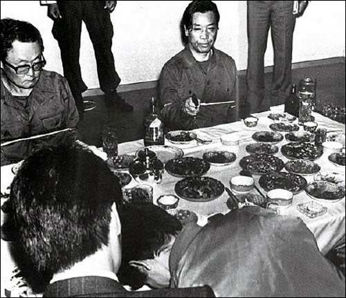 부산마산 시민 200만명 쯤 죽여버려도 뭔일 있겠니 | 인스티즈