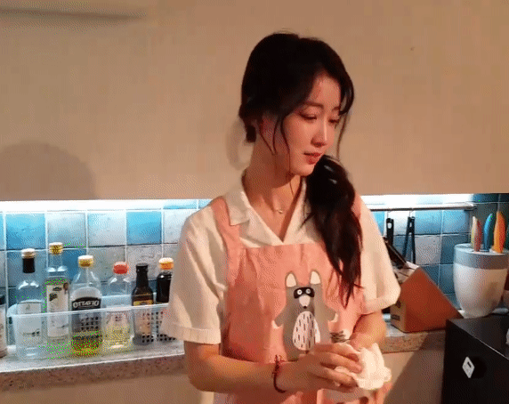 미미한테 생일상받고 감동받은 하나님 (구구단) | 인스티즈