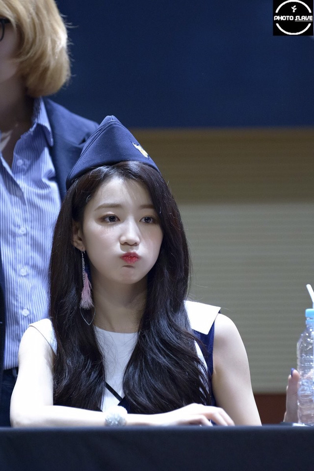 갓세정 보려고 구구단 뮤비 틀었다가 예뻐서 눈에 들어온 애.jpgif | 인스티즈