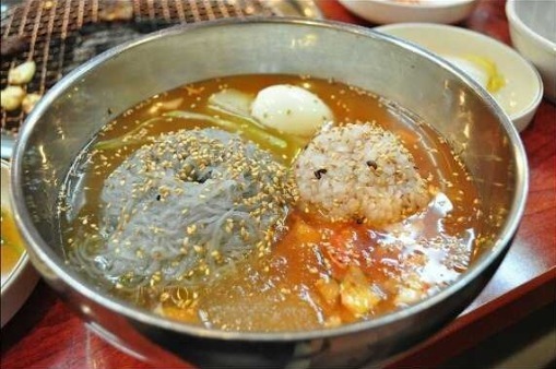 냉면에 밥 맛있을것같다 vs 맛없을거같다.jpg | 인스티즈