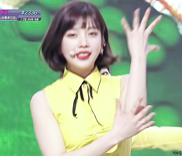 레드벨벳 노랑 조이.gif | 인스티즈