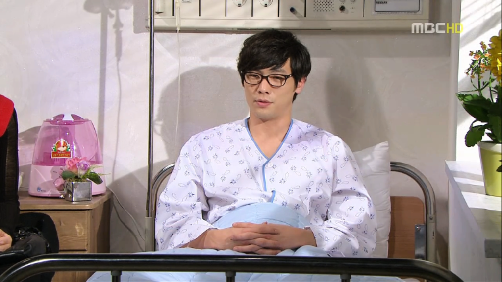 [지붕뚫고하이킥] 책임왕 황책임씨(이지훈 고자설).jpg | 인스티즈