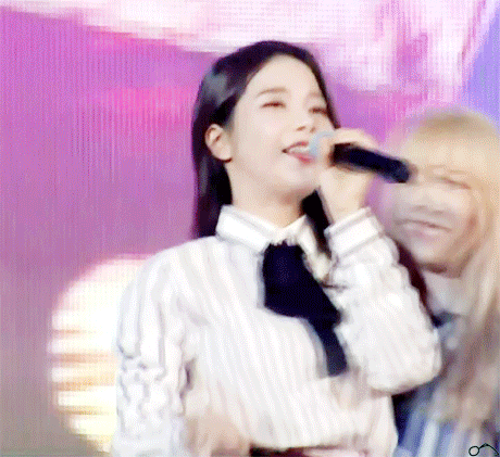 노래 부르다가 뜻밖의 고속도로를 당한 마마무 솔라 ㅋㅋㅋㅋㅋㅋㅋㅋㅋ | 인스티즈