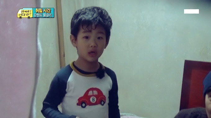 [아빠어디가] 준수 얼굴에 못생김이 묻었던 순간들ㅋㅋ.jpg | 인스티즈