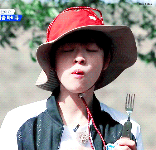 정글에서 먹방 찍는 트와이스 유정연 | 인스티즈