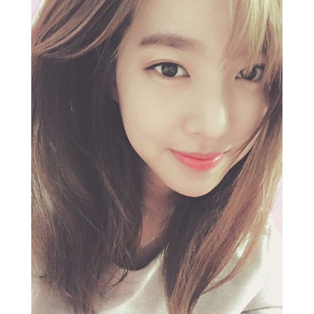 카톡으로 크리스마스때 약속 있냐고 물어보면 크리스마스 다음날 이제 봤다고 답장오게 생김 | 인스티즈