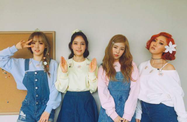 팬들이 코디해주는대로 무대 의상 입는 마마무 | 인스티즈