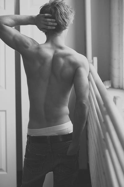 여시들이 가장 입어보고싶은 남자옷은?? (뜻하지않은 욕정주의) | 인스티즈