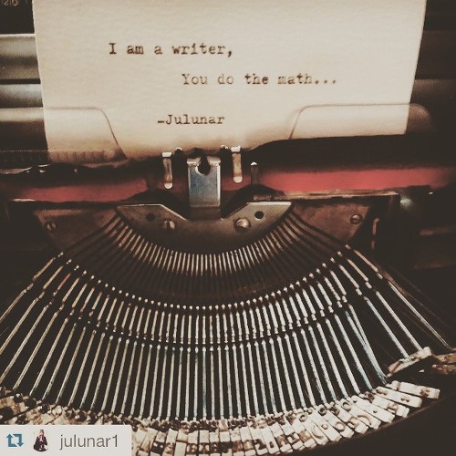 [타자기] 아날로그적 감성 불러일으키는 아이템 | 인스티즈