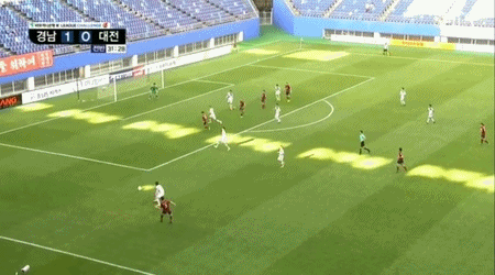 오늘자 경남 이범수 멱살캐리 세이브.gif | 인스티즈