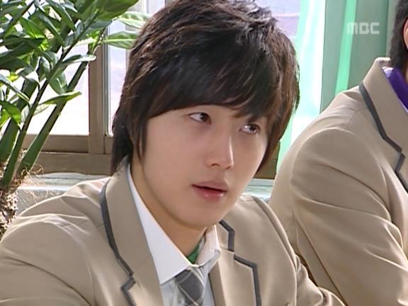 [거침없이하이킥] 편애가 좋은 윤호 ㅋㅋㅋㅋㅋ.jpg | 인스티즈