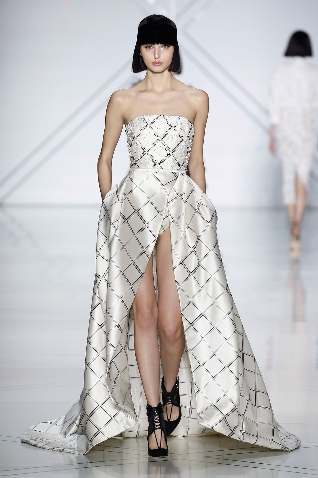 Ralph & Russo 2017 spring | 인스티즈