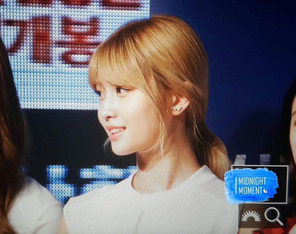 트와이스 모모 부산행 시사회 | 인스티즈