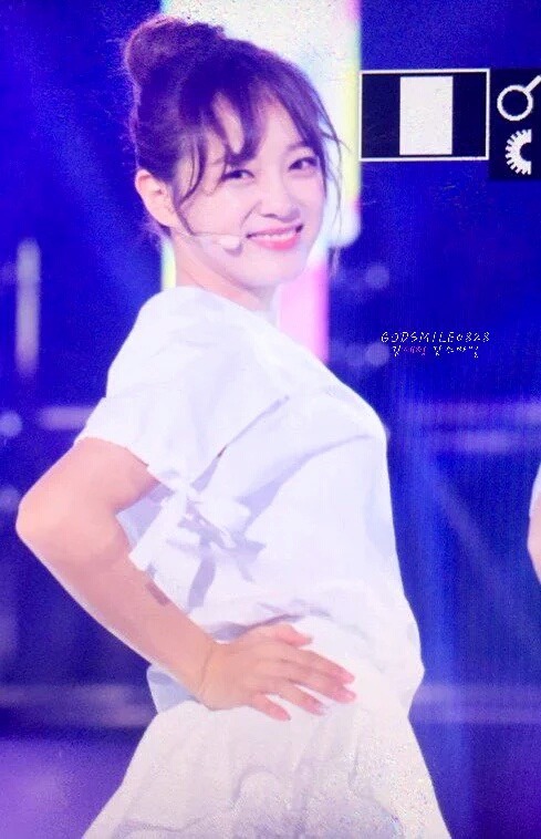 오늘자 부산콘서트 퀸세정 ㄷㄷ (ioi) | 인스티즈