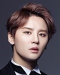 자기보다 동생이라는게 믿기지 않는 김준수.jpg | 인스티즈