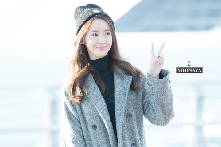 최근 중국가는 공항 윤아 .jpg | 인스티즈