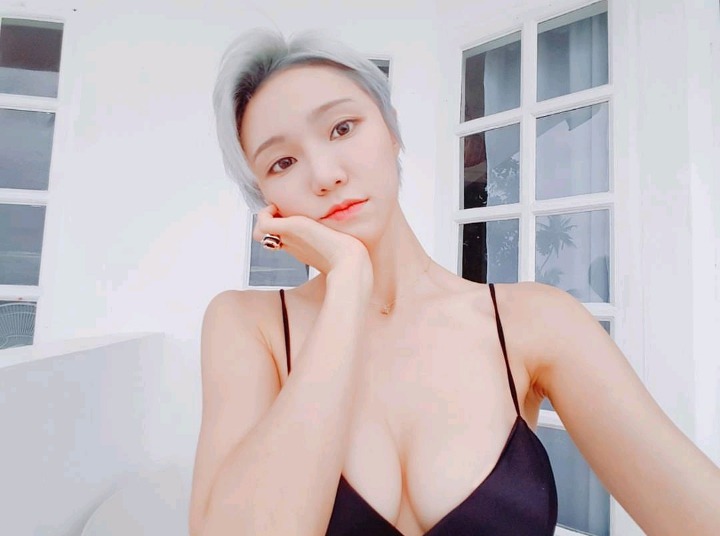 2017 섹시백 모델 최우수상 이유이.jpg | 인스티즈