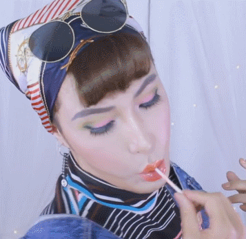 젠더리스라는 그의 제스쳐 (사탕 쯉쯉) | 인스티즈