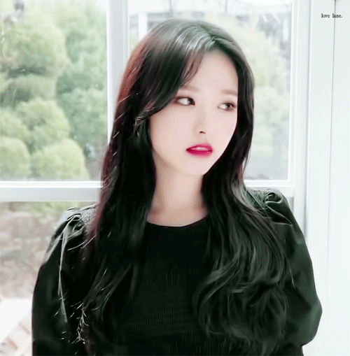 이달의소녀 올리비아혜.gif | 인스티즈