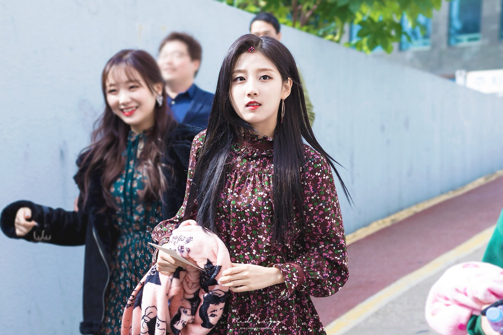 [러블리즈] 이틀동안 푹 쉬었으니 다시 업로드를 시작할까해서 예인이 | 인스티즈