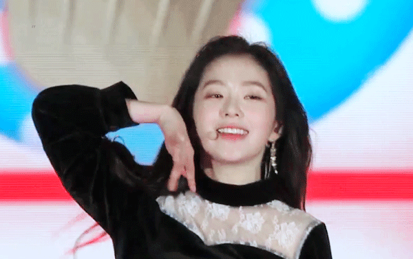 바람도 막지 못하는 아이린의 미모.gif | 인스티즈