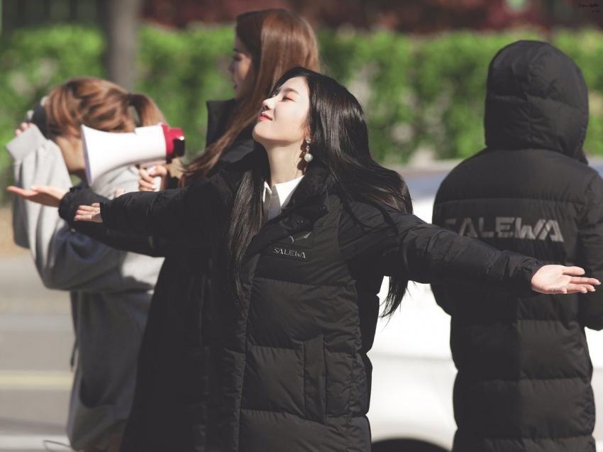 하찮은 리더 권은비.jpgif | 인스티즈