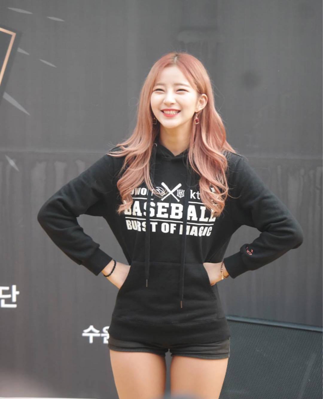 귀엽게 생긴 치어리더 김진아.jpg | 인스티즈