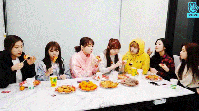 아이즈원) 광배가 치즈핫도그 두개부터 빠르게 먹은 이유 | 인스티즈