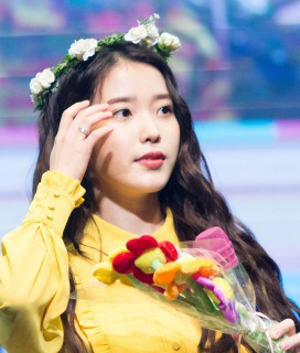 191215 tvN 즐거움전 아이유 | 인스티즈