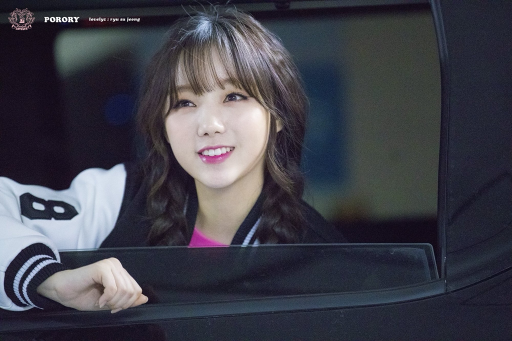 [러블리즈] 졸업하기 위해서는 보고서를 써야해서 케이 | 인스티즈