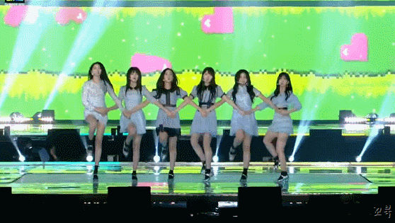 18년의 단콘하는 여자친구! | 인스티즈