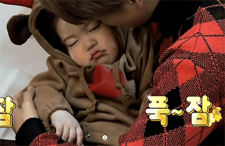 알고보니 프로 육아러였던 엑소 카이 | 인스티즈