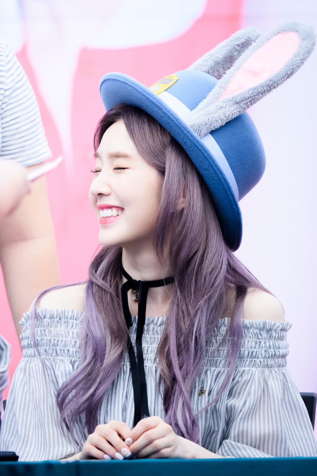 1년전 보라색 머리 아이린.jpgif | 인스티즈