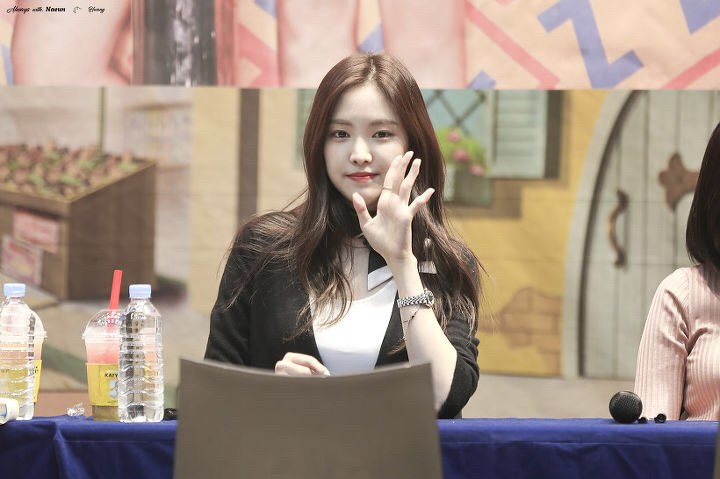 [에이핑크] 날이 점차 개기 시작해서 나은이 | 인스티즈