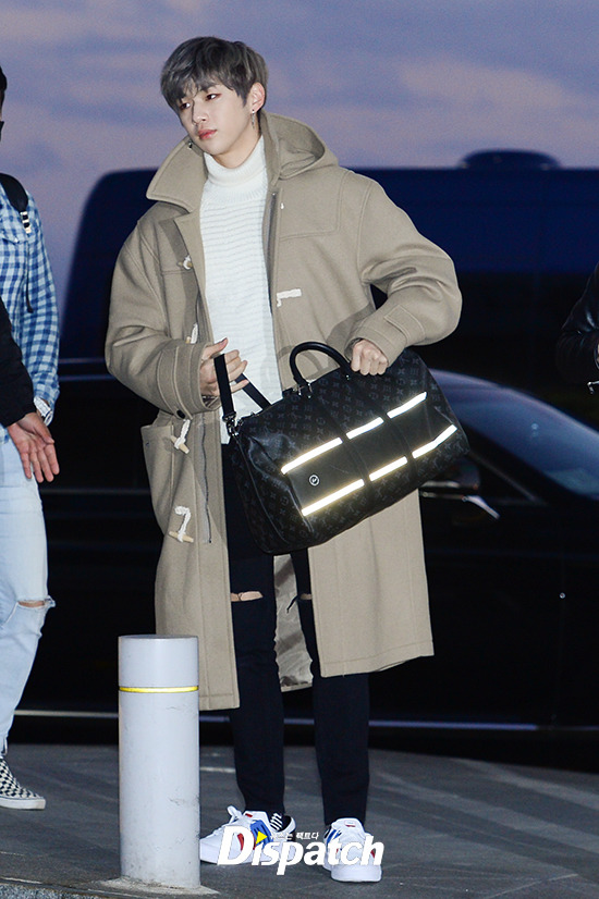 강다니엘이 입은 코트 가격.jpg | 인스티즈