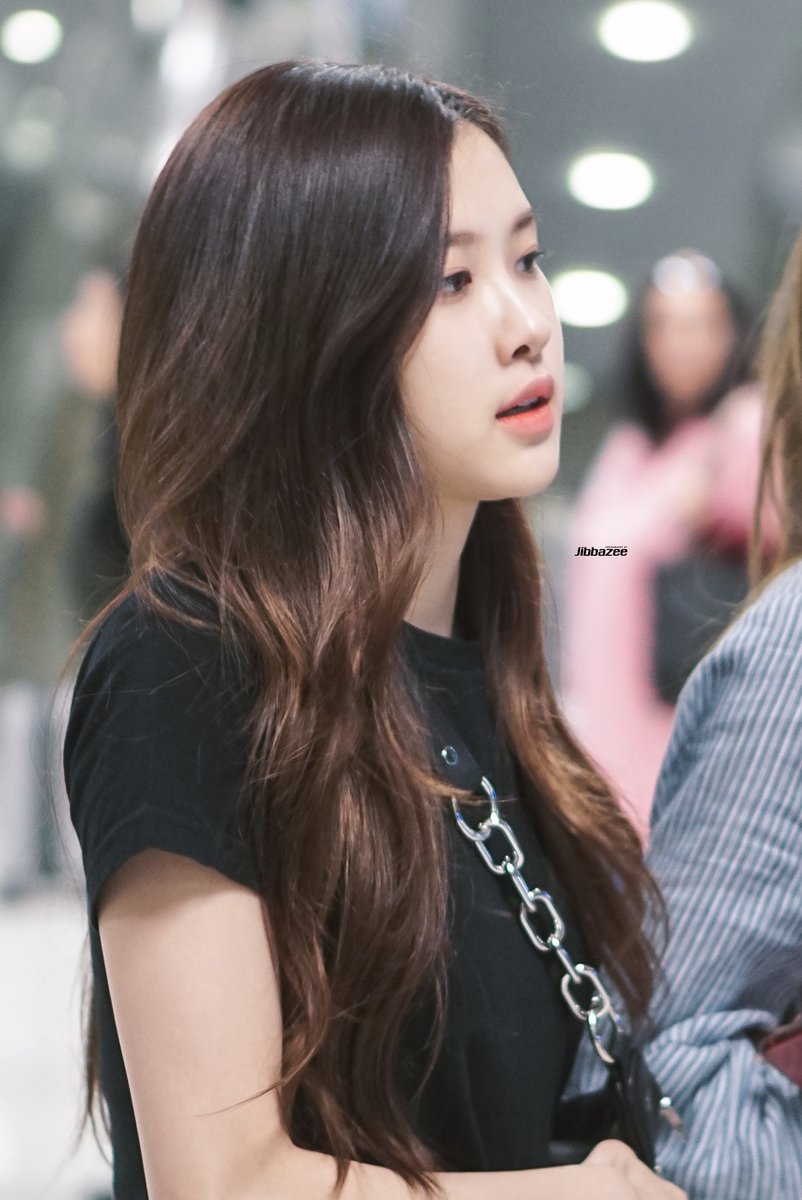 공항 돌아다니는 블랙핑크 | 인스티즈