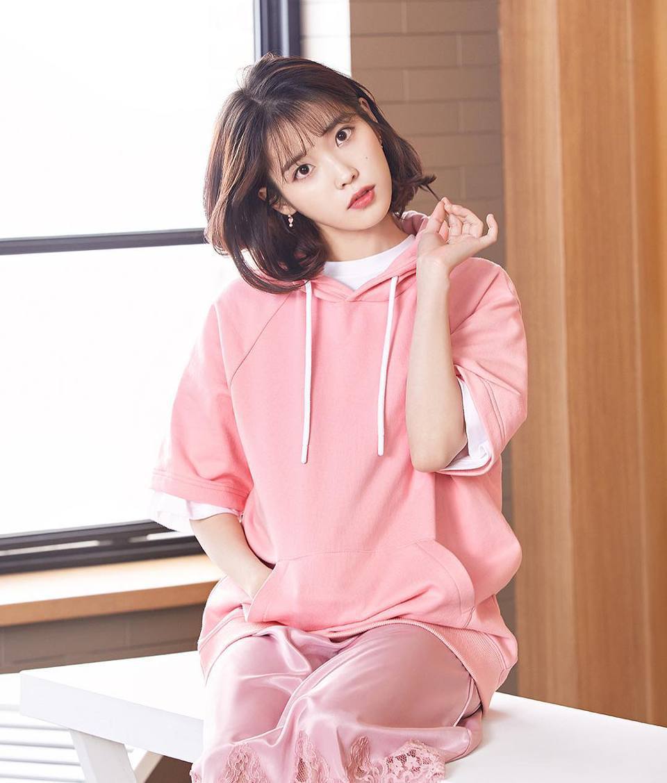 핑크 핑크 아이유.jpgif | 인스티즈