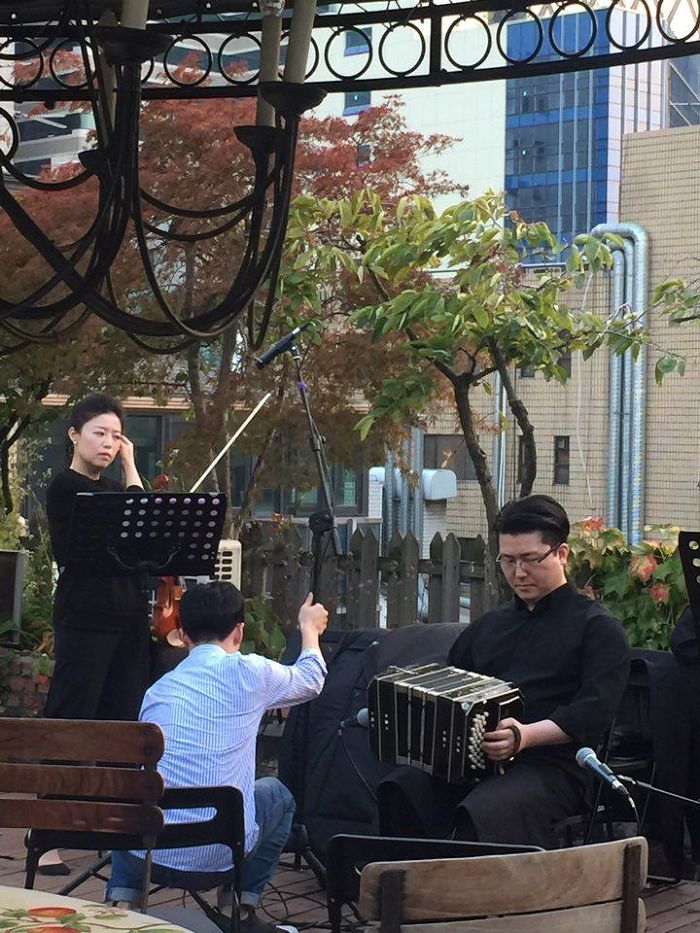 루프탑레오 이미지