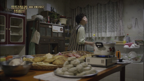 응답하라 1988 주관적인 눈물버튼 (feat. 담배) | 인스티즈